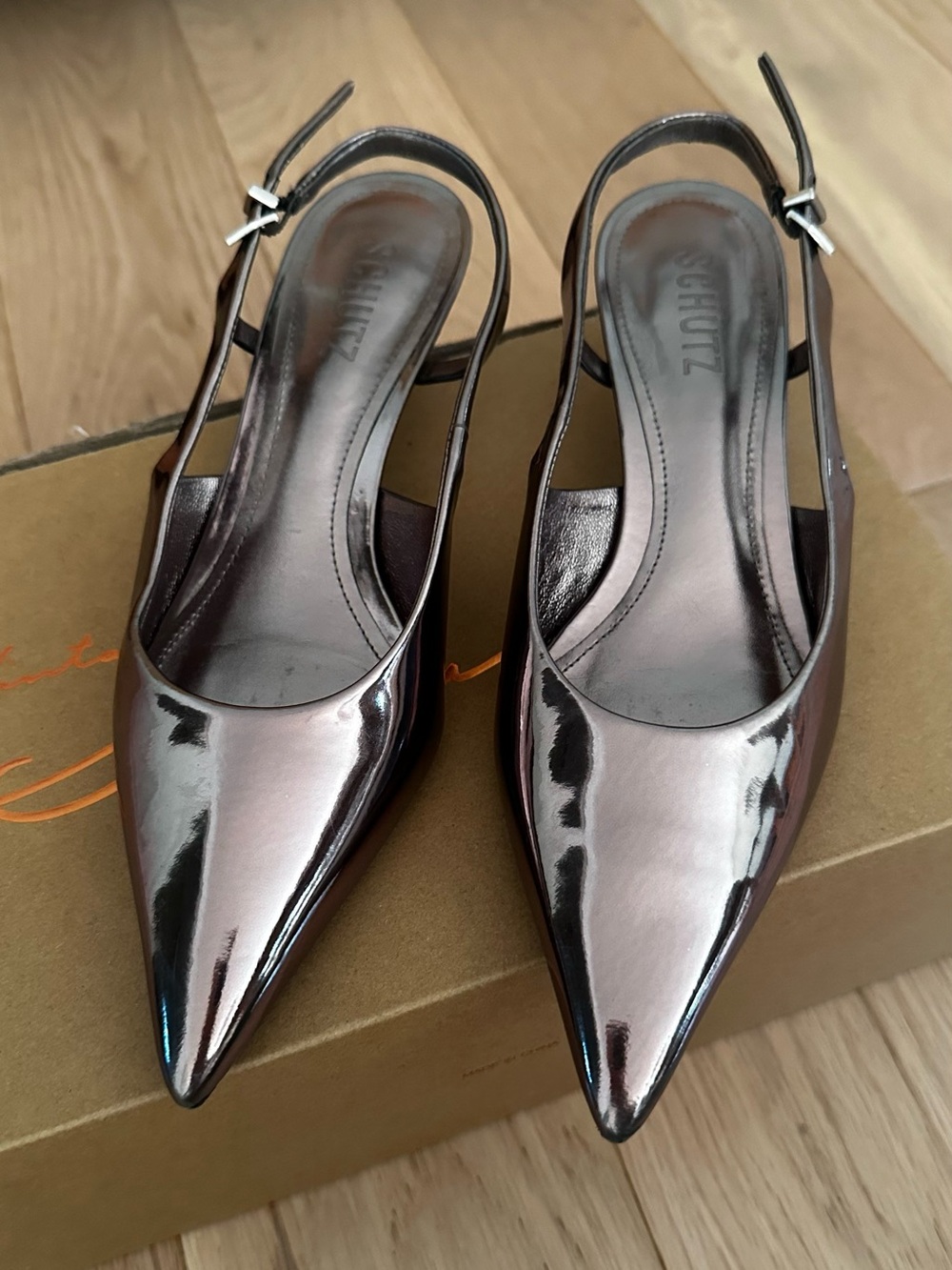Schutz  Pointed toe sling back kitten heels 6/6.5